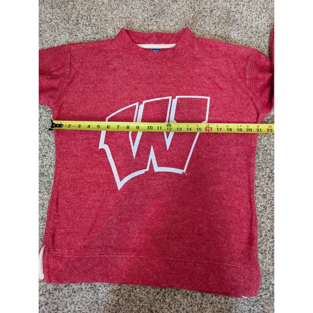 Women's Red Wisconsin Badgers Pullover Knit Sweater Size Small Side Slits - Picture 8 of 9